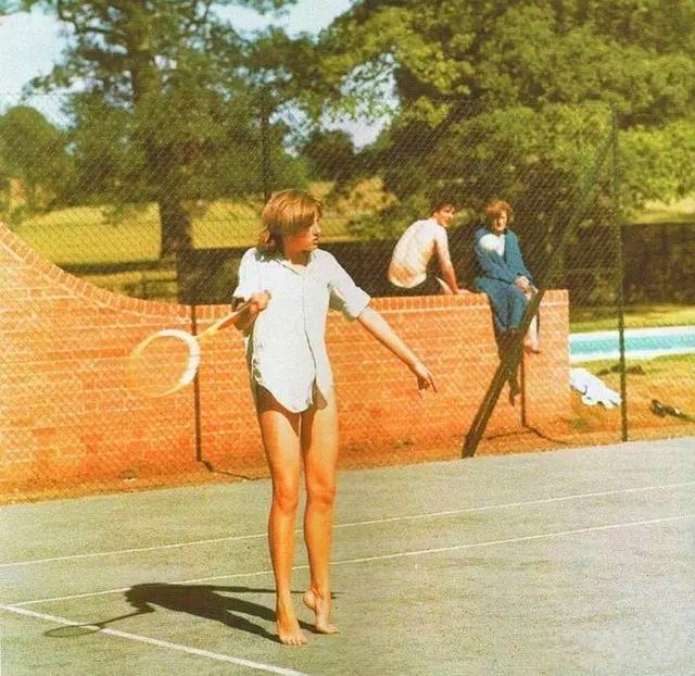 表现稳定 表现稳定