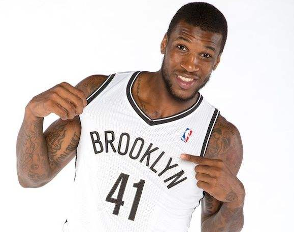 彩表现下迎 彩表现下迎